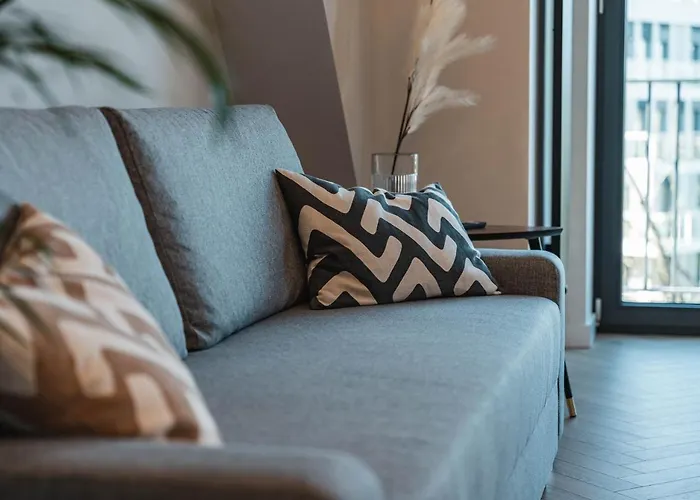 Bulwar Staromiejski, Old Town, Free Parking,