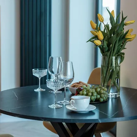 Apartment W Sercu Wroclawia, Garaz, 5min Do Rynku