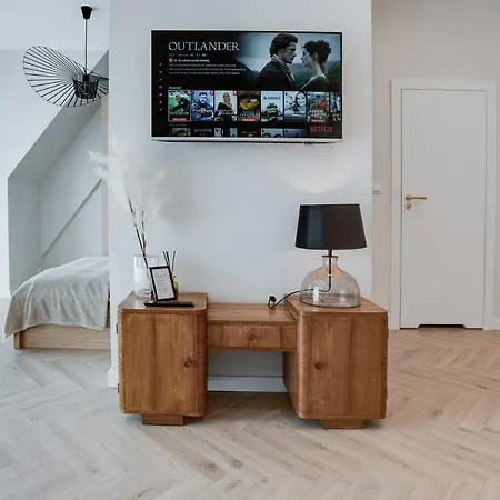Apartament W Sercu Wroclawia, Garaz, 5min Do Rynku *