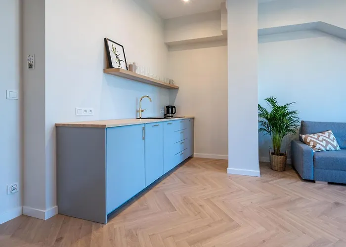 Bulwar Staromiejski, Old Town, Free Parking, Wrocław