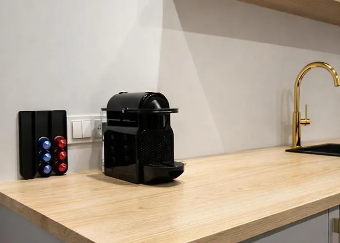 Bulwar Staromiejski, Old Town, Free Parking, Wrocław